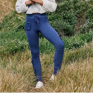 Free People Movement Trail Leggings Size Large Blue Gorpcore Athleisure Pockets